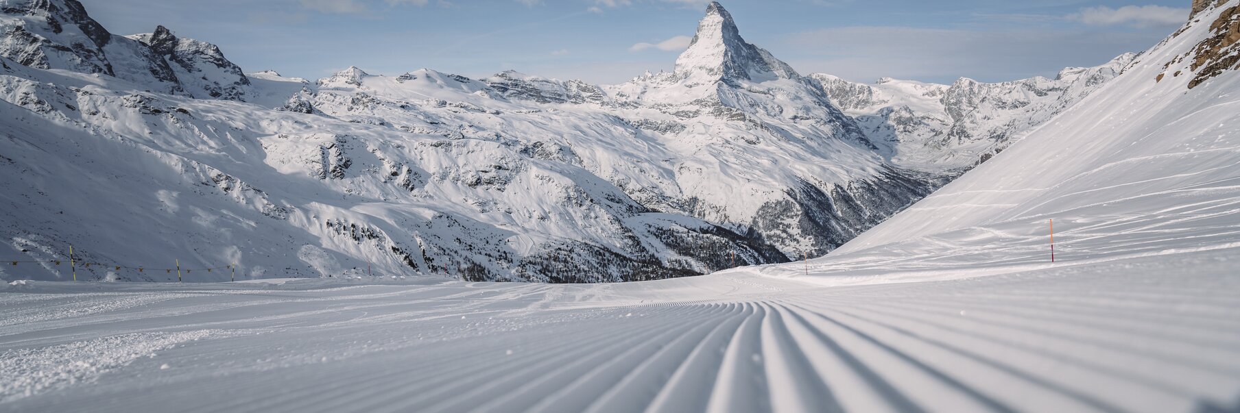 Frisch präparierte Piste mit dem Matterhorn im Hintergrund. | © Zermatt Bergbahnen